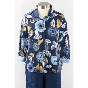 NEW LIV BY HABITAT crinkle crepe floral top in navy
